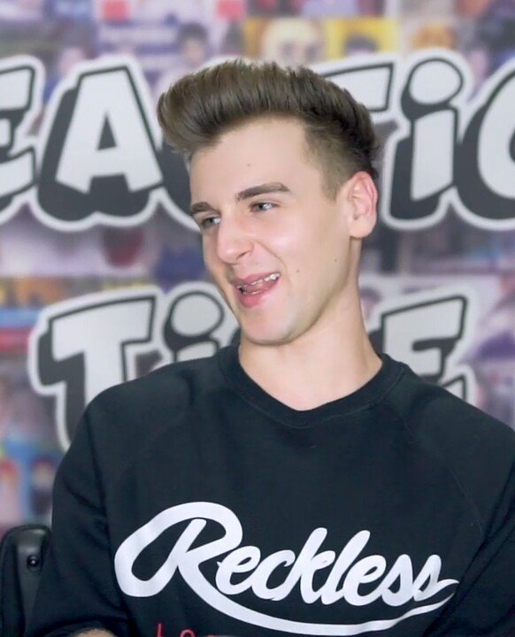 nnothinginheree's tweet photo. @TalFishman_ When I leave people on read VS when other people leave me on read: https://t.co/lINffAPQD4