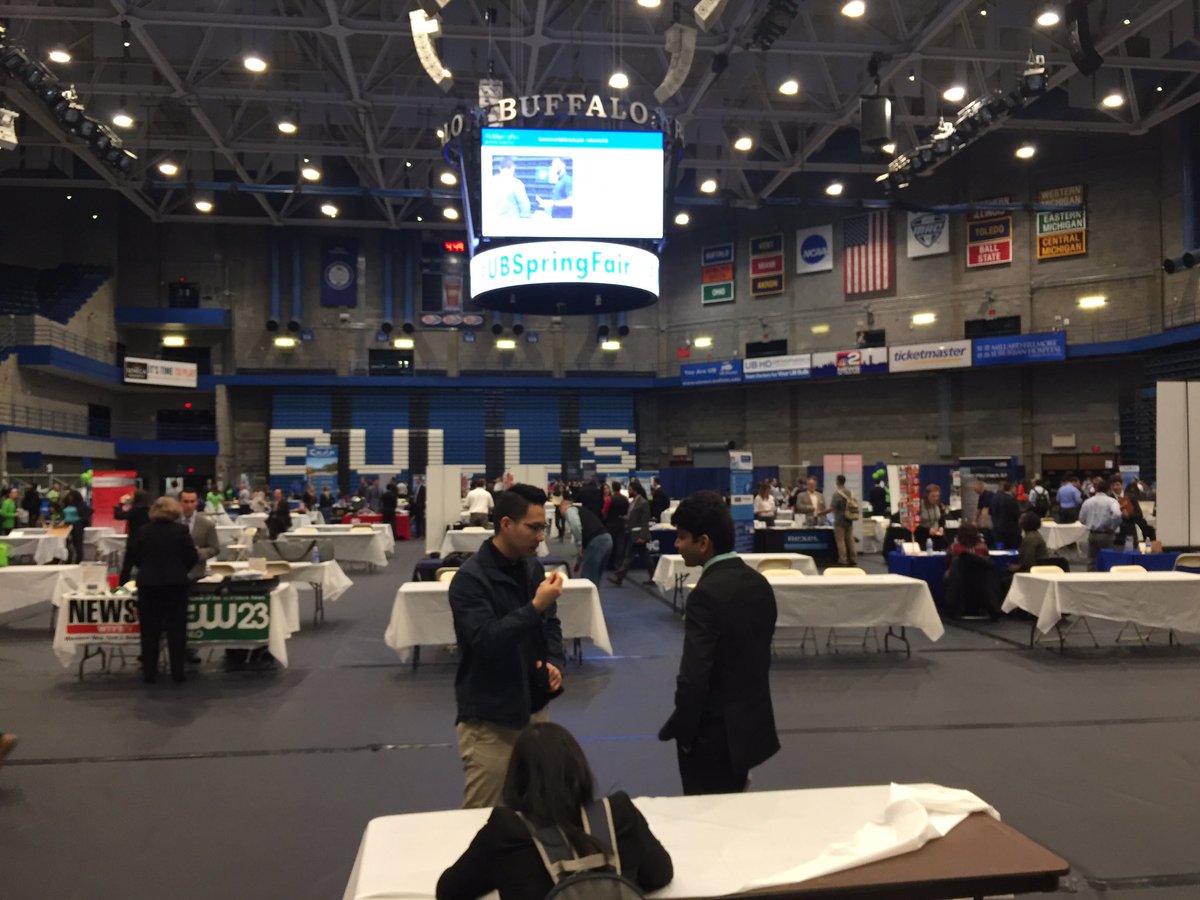 StephenMarth's tweet photo. Great day at #UBSpringFair - so many great canadiates for jobs and internships - good luck everyone and thank you, @UBCommunity ! https://t.co/2v91EhdLcA