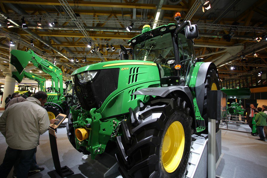 AgroJohnson's tweet photo. #JohnDeere
#tractorTuesday
https://t.co/um53QDypOb      🚨🚜👈👈 https://t.co/Spi6aHWHpc