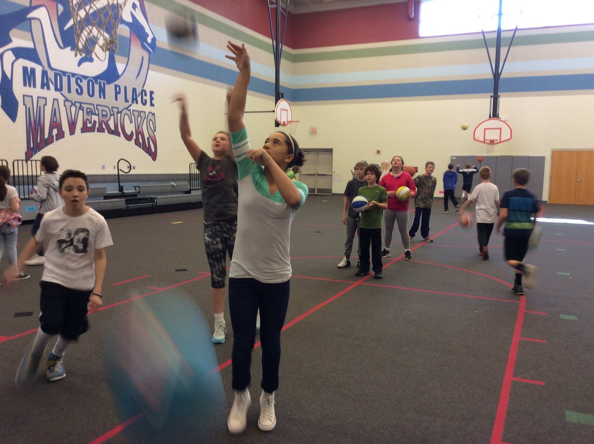Hoops for Heart will be Friday March 10. We are practicing are skills for the event. <a href="/MadisonPlaceK5/">Madison Place</a> @AHAKansasCity <a href="/American_Heart/">American Heart Association</a>