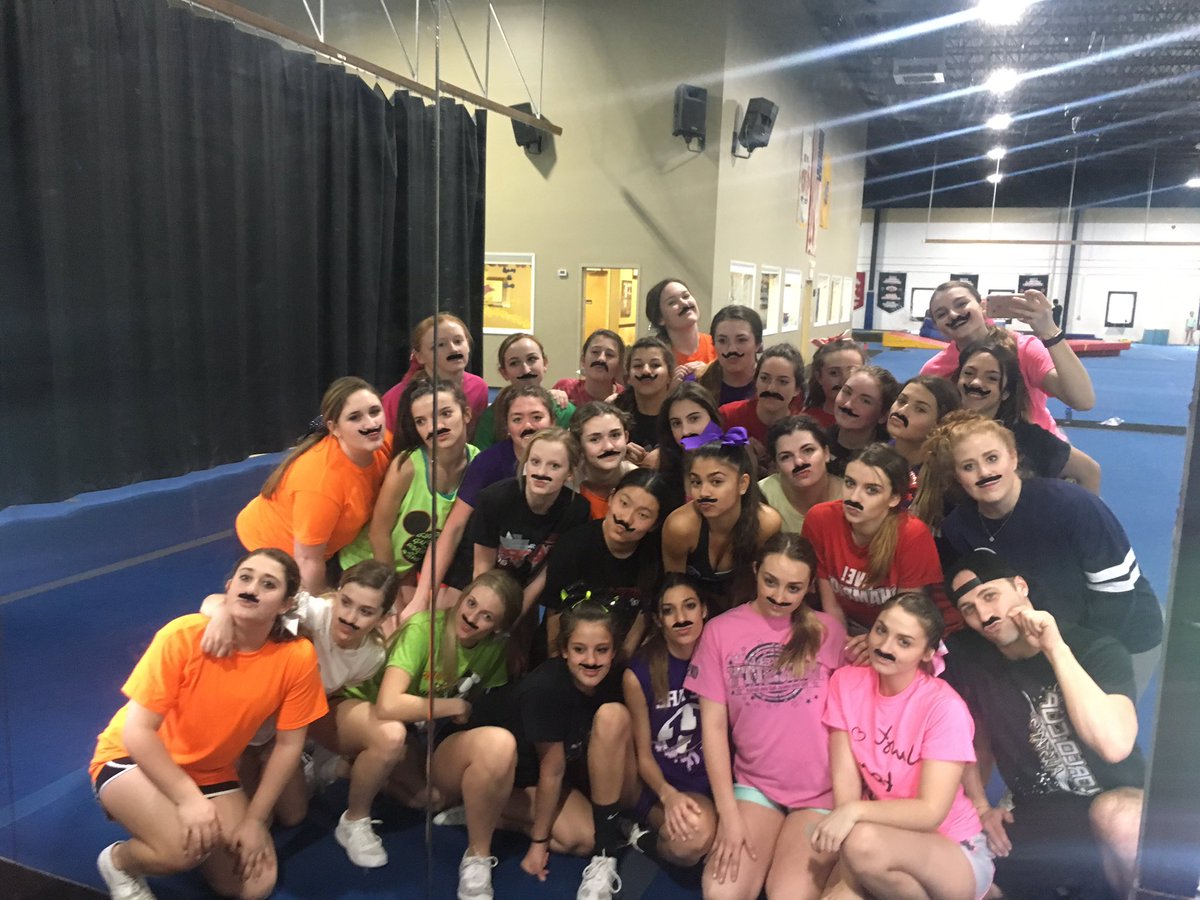 howell_cheer_'s tweet photo. Fan-tache-tic practice before States!! 💙🎀🍝 #focus #noexcuses #Wewantfirst https://t.co/YrLBm999x7
