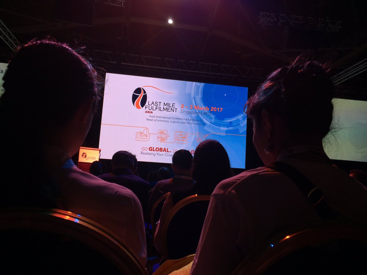 eriko_mayday's tweet photo. Getting ready! #Lmfasia https://t.co/mAUimi50RQ