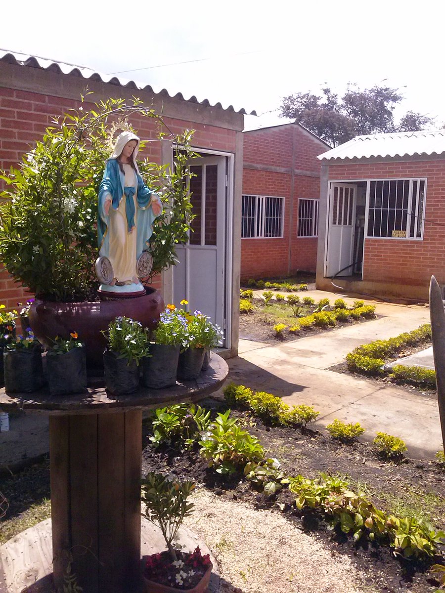 osmanacero's tweet photo. CEDEAGRO.
CONTROL CALIDAD ALIMENTOS, una oport para fortalecer en normalidad en indus de alimentos, Manejo equipos, Química y Microbiologia https://t.co/RIiH7pJSca