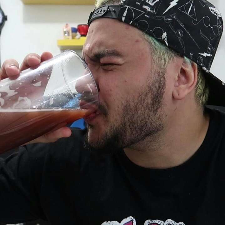 LuccasNeto_Fc_'s tweet photo. Foto que o @luccasnetobr postou no Instagram:
" Meu Deus mais um vídeo novo no canal Kkkkkk
#vimdoyoutube " https://t.co/6Nj2gbZeQE