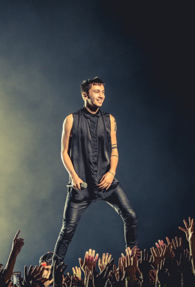 sadskeIetonboy's tweet image. /i know, another tyler fake, how sick./
retweet this for me? let's be frens.