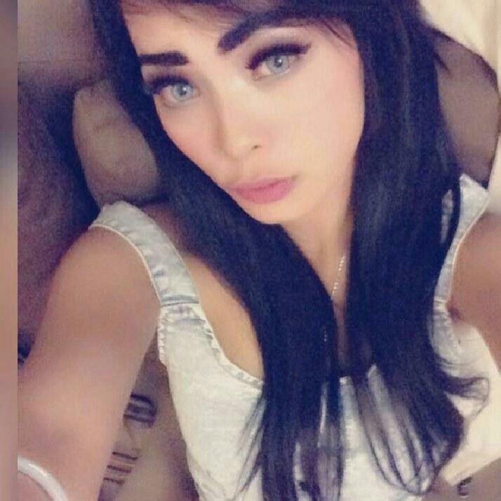OMG! Kamu harus melihat ini. #BIGOLIVE > #girl share.  web.live.bigo.sg/2133614870_233…