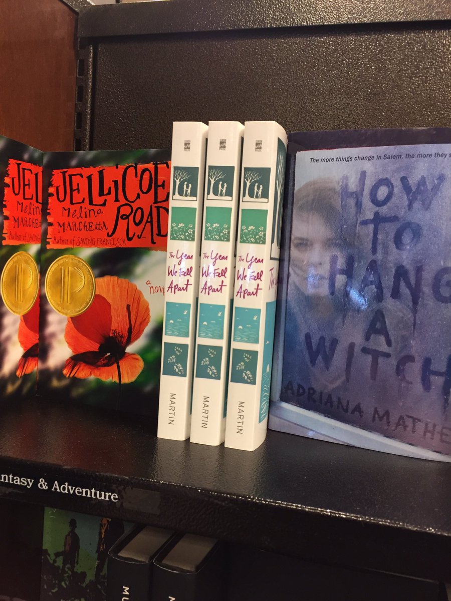 MaryCDunbar's tweet photo. I love seeing #PitchWars authors' books in the wild! @brendadrake and @thatEmilyMartin https://t.co/7ASfWWmOCJ