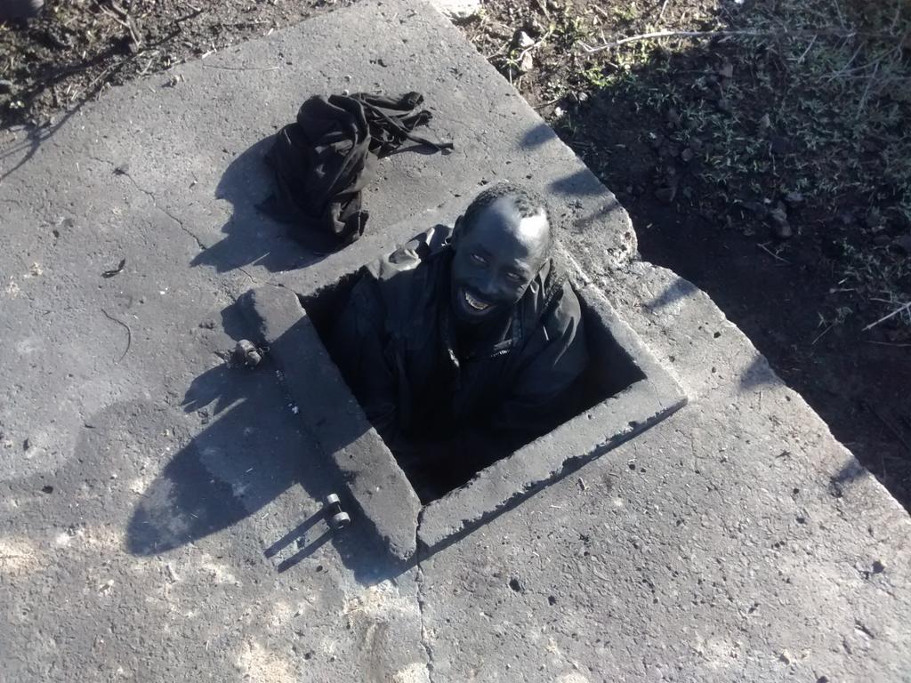SirEdwin21's tweet photo. https://t.co/tW2x6p040C #Rescuepaulmutuma # The septic guy @citizentvkenya @NationBreaking @Kiss100kenya @KoinangeJeff @KTNNews @K24Tv https://t.co/sHvJd2SPqp