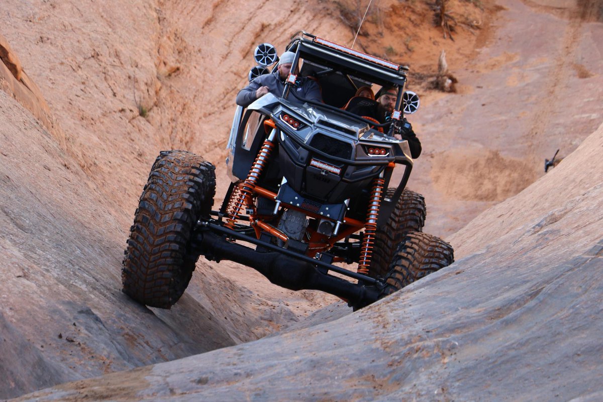 DieselBrosTV's tweet photo. The #FailoftheYear has been redeemed! Watch the latest #DieselBrothers now: https://t.co/sdbUrVp4AR https://t.co/g4hfUCNH7f