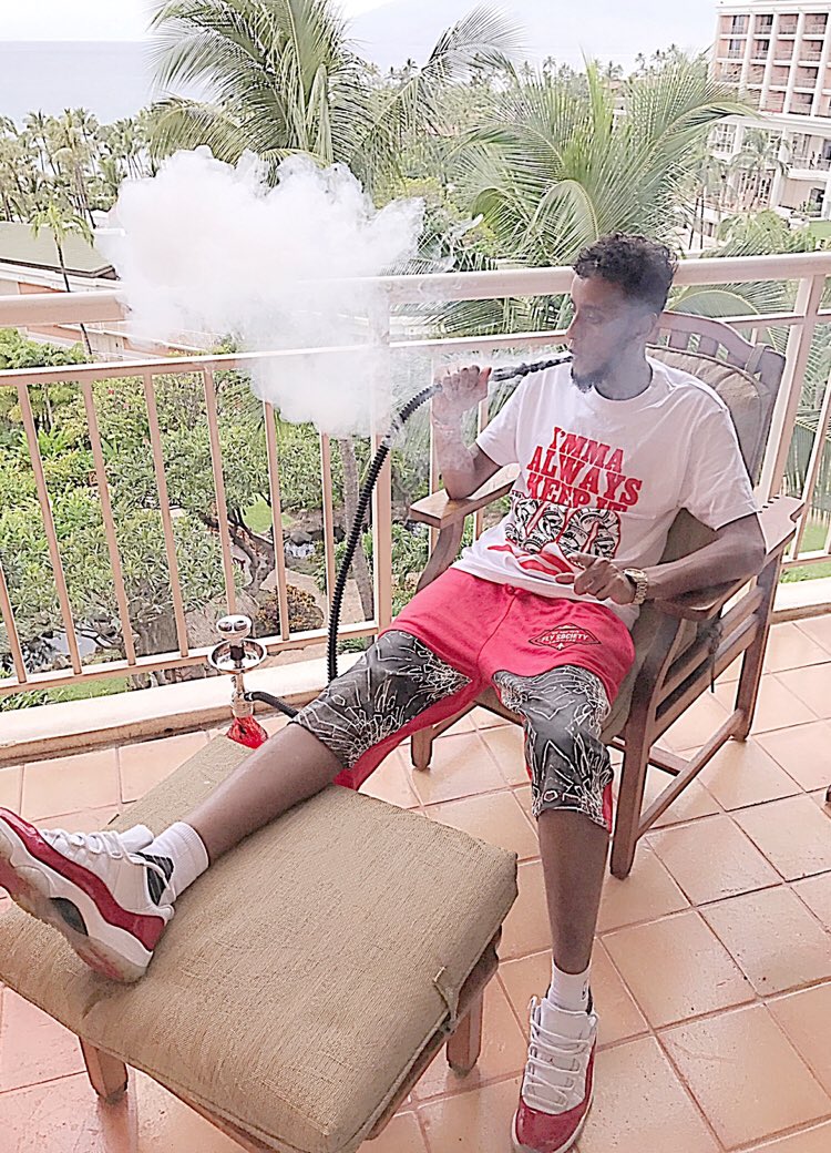 Hassan_Icey's tweet photo. "Imma Always Keep It 💯" https://t.co/6jHzcdjvXK