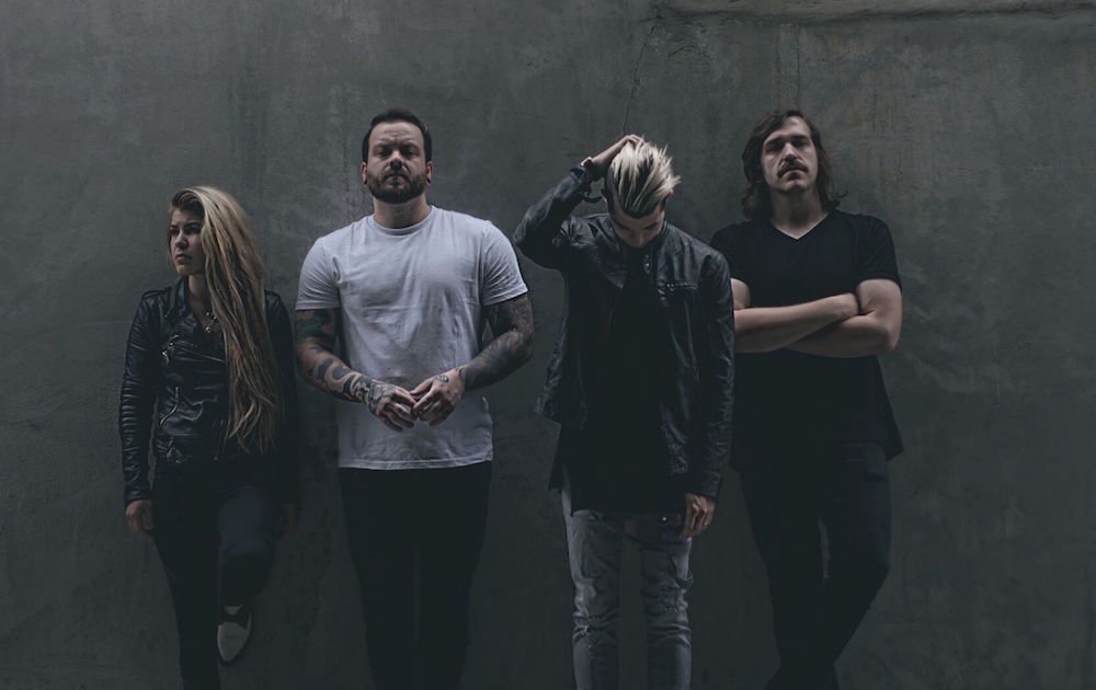 We spoke to <a href="/tylersmyth/">Tyler Smyth</a> of <a href="/dangerkids/">DANGERKIDS</a> about the band's new album! legendarykidspress.wordpress.com/2017/03/01/int…