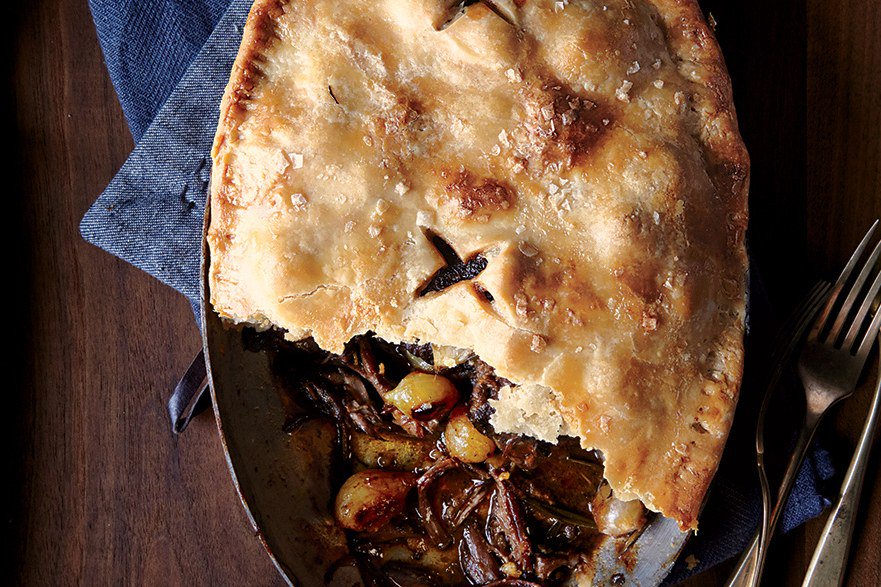 epicurious's tweet photo. What's better than short ribs? Short rib pot pie. https://t.co/5WrOHDClzc https://t.co/G4hUlCZo4d