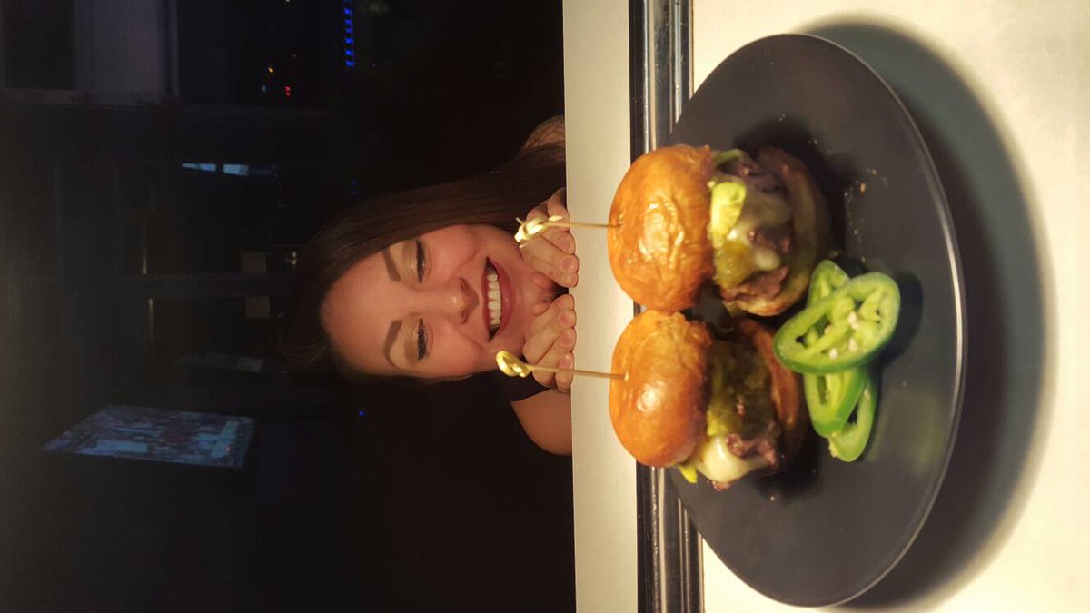 Elevate78666's tweet photo. Come #GetElevated with some Akaushi Beef Sliders, at Elevate Bar + Table! #ElevatedEats #CocktailBars https://t.co/ozJlPRmqIl