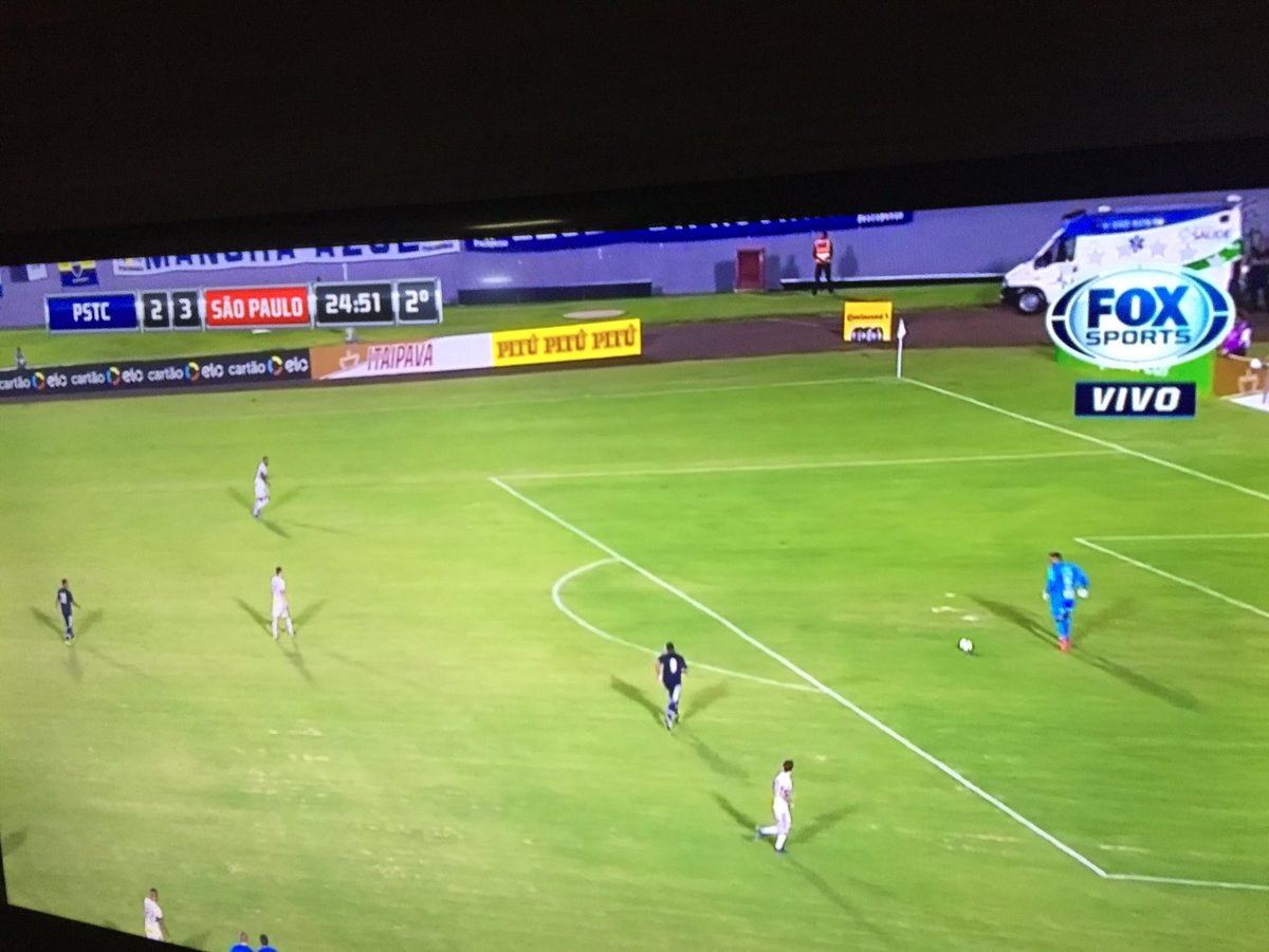 GustavoFelten1's tweet photo. BAH
SPFC levando pressão de um timeco do Paraná !
#CopaDoBrasilFOXSports https://t.co/XwROCGqpXA