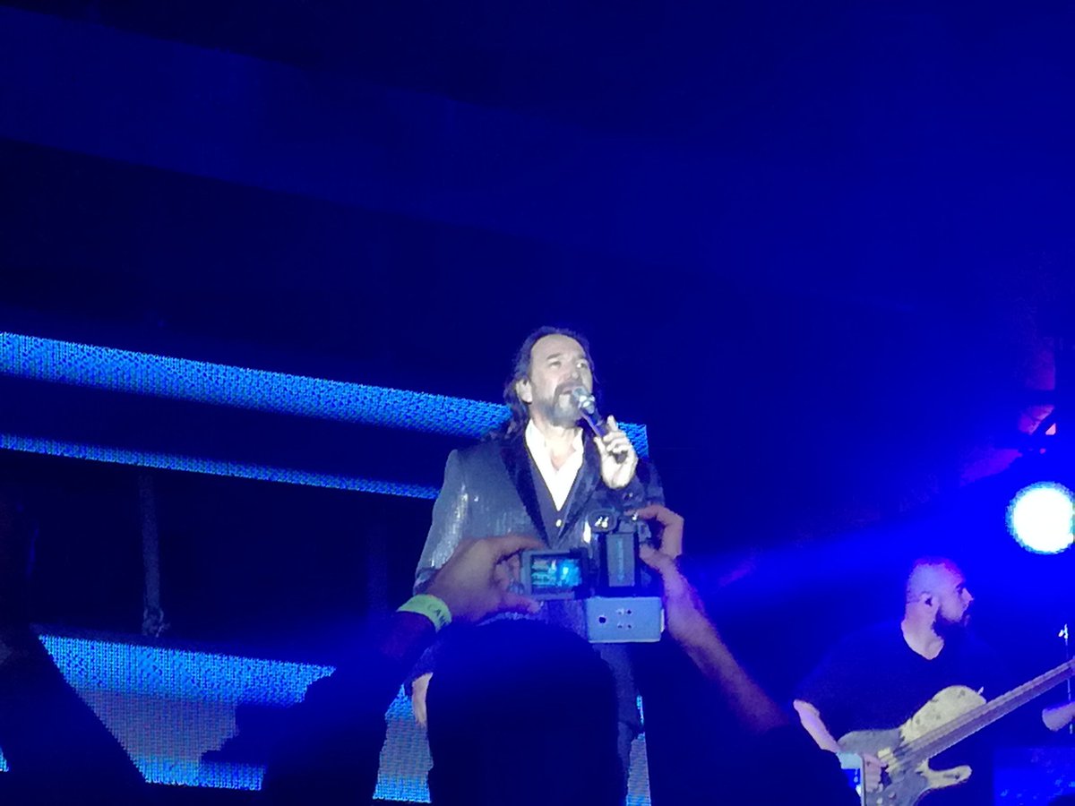 Juliet_Mo0n's tweet photo. @MarcoASolis hermoso concierto !!! https://t.co/I0Hec4EmAT