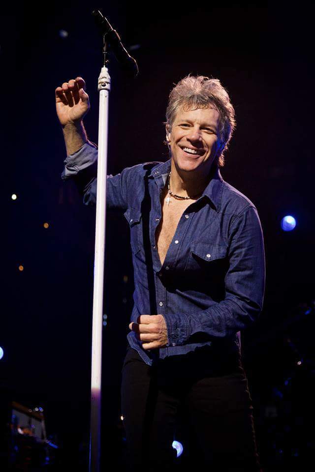  Happy birthday beloved Jon Bon Jovi, you want your admirer from Chile 