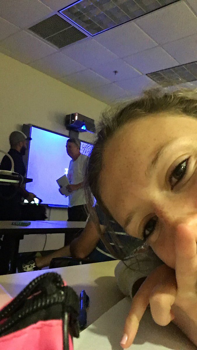 Amanda Lambert tweet media