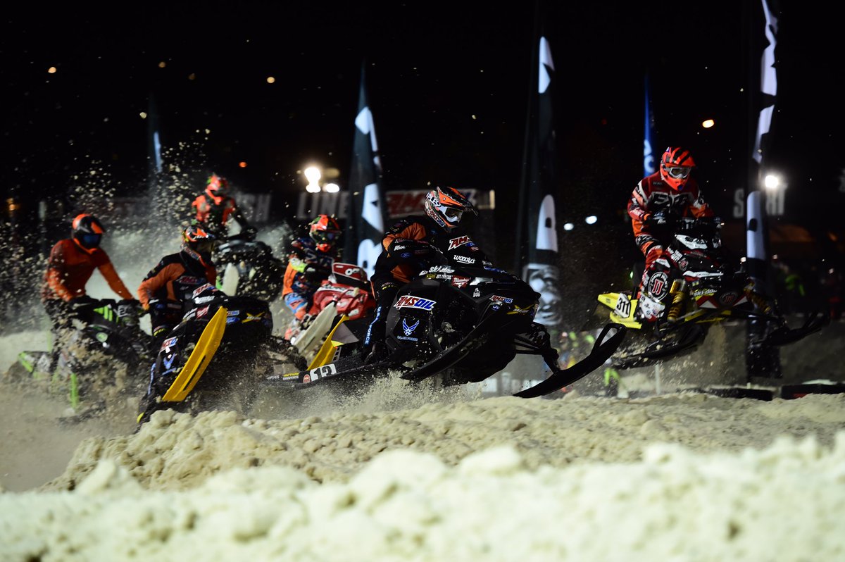 snocross's tweet photo. You guys are in for a treat this weekend! #IntenseTrack #ElevationChanges #IowaHasHills #TheisensSnocross https://t.co/DSibjbk8X2