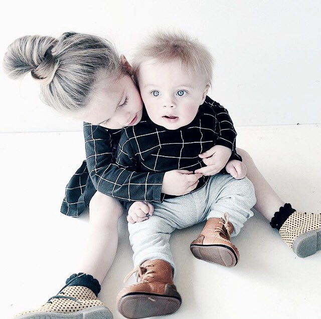 Your big sister will always have your back 💕 Love all the sibling photos getting matchy matchy!

#organic #kidsfashion