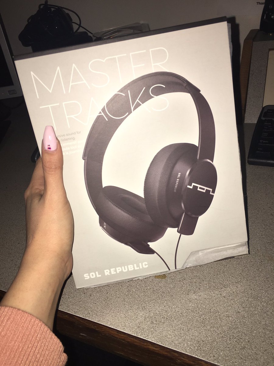 thegabbydiaz's tweet photo. Yassssss! TYSM @SOLREPUBLIC !!! I been dying to try these #MasterTracks !! https://t.co/Um879lUPjI