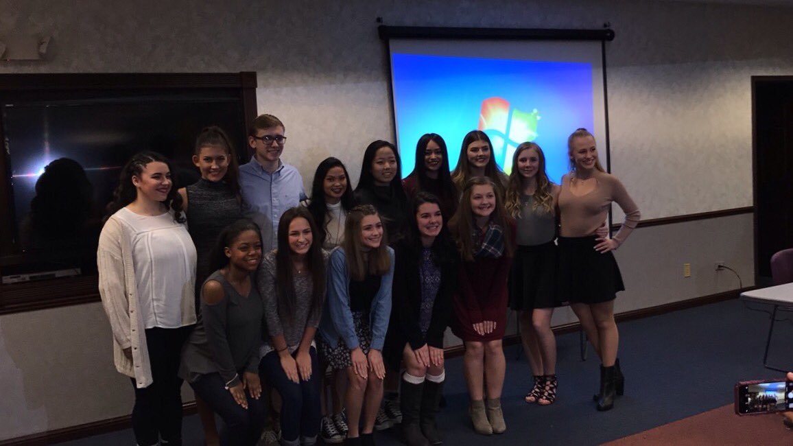 GC_Cheer's tweet photo. Congrats to both JV &amp; Varisty on amazing seasons!! https://t.co/7zCeXdM9mF