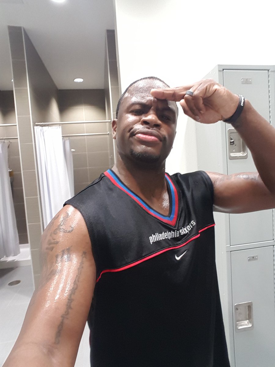 playarabbit's tweet image. Who&apos;s gonna be my 80,000th follower??? #IAmRebel #SpringIn5Words #humpday