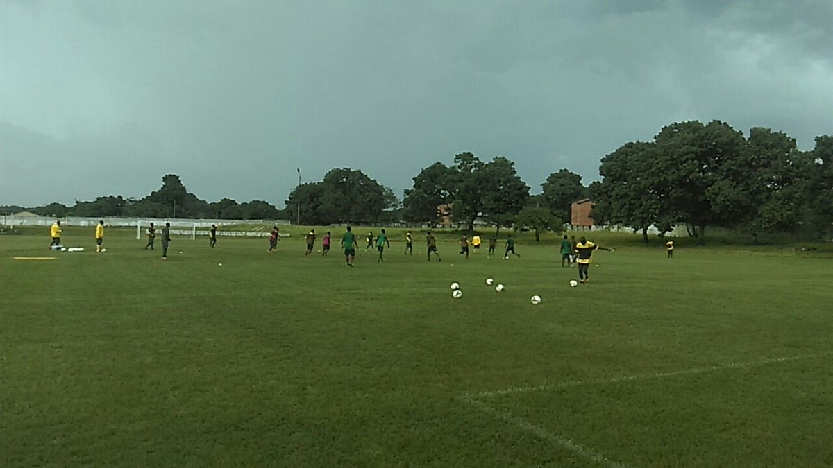 FecafootOfficie's tweet photo. #CANU20_2017 - #Sudan v. #Cameroon
The last training before the Thursday game has taken place with all players attending.
#SOUCMR https://t.co/XVbpEoLPQ0