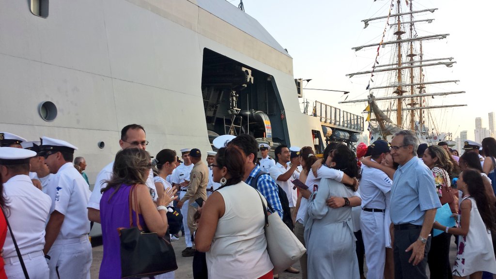 Atraque Buque"ARC 20 de Julio" el país y sus instituciones reafirman compromiso con el Sistema del Tratado Antártico