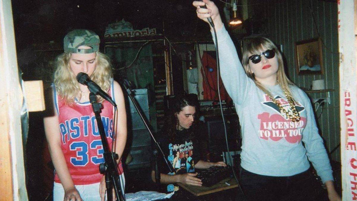 VICEAU's tweet photo. Rack Off Festival is biting back at the punk patriarchy: 
https://t.co/CKI4n9TL2E #RACKOFF @ywcavic https://t.co/afTJXFJLpZ