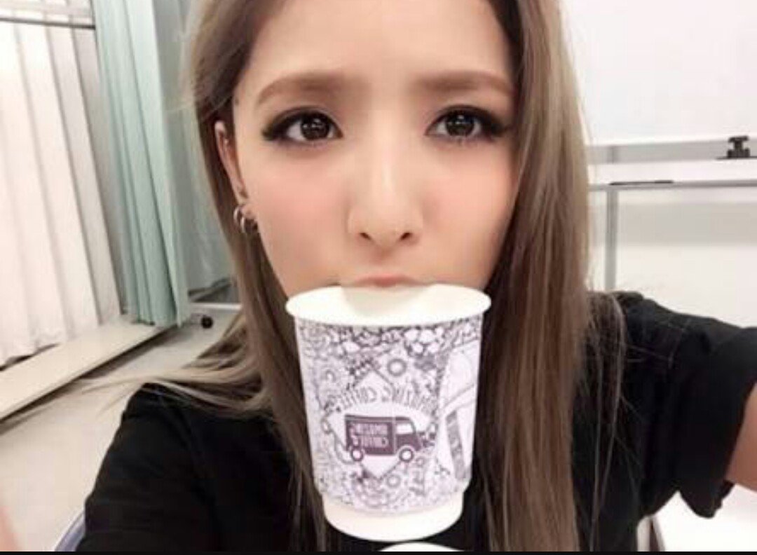 3jsb_matsuomi's tweet photo. 臣隆と夏恋、鷲尾成功したので次は！！
藤井萩花の誕生日までに1014RT目指します！！
#拡散希望RT 
#LDHfanスルー禁止
#藤井萩花 https://t.co/eLwcFPcROJ
