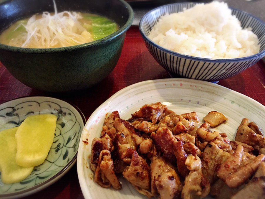 22時間営業の定食屋 地元信大生にも社会人にも人気の 川端 に行ってみた ナガノート