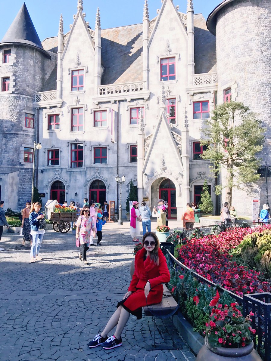Diemtranthi's tweet photo. #banahills https://t.co/VlkWk4ePWl