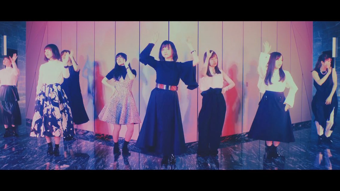 marikkai's tweet photo. うん！うん！うん！
インフルエンサー\( ˆoˆ )/
伊藤万理華ちゃんのセンター曲ですね、分かります( ᐛ )و
ダブルセンターと見せかけての「３列目センター」ですね、分かります！うわわあああ！万理華ちゃん！万理華ちゃん！可愛いよおおおおおお！お前誰だよおおおおおおお！ https://t.co/6nKHy1pWRw