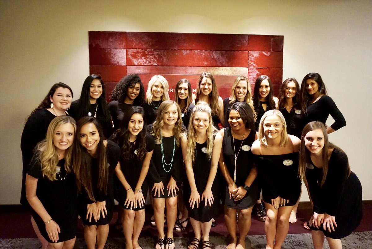AggieElites's tweet photo. Thank you so much to everyone who came out to social round tonight!Interview list will be posted Friday, 3/3, outside of Letterman's @ 8AM. https://t.co/niyGdjluNr
