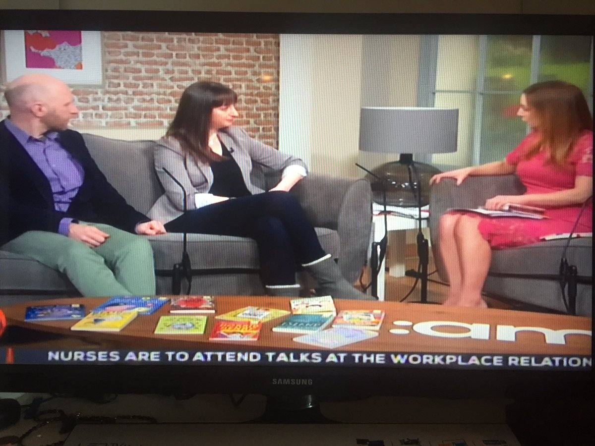 andreahayesie's tweet image. #WorldBookDay#startreading 📚 There you are Bob! @gutterbookshop @GutterDalkey @IrelandAMTV3 #supportlocalbookstores