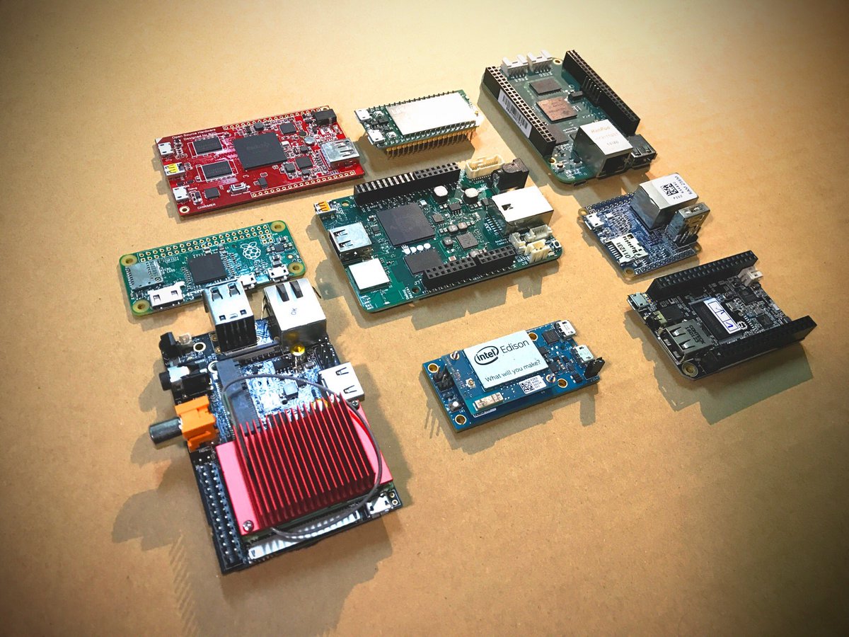 IoTecher's tweet photo. These are my SBC collctions!

#Linux
#RaspberryPi 
#IoT 
#SBC 
#BBB 
#chirimen 
#solidrun https://t.co/4BFlIRprSB