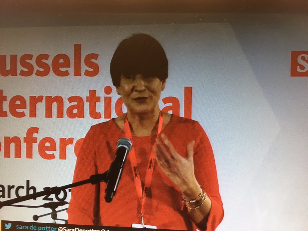 louisevandeth's tweet photo. Proud of our minister Ploumen who initiated #shedecides standing up for women and girls https://t.co/ZD3WGtvWoZ