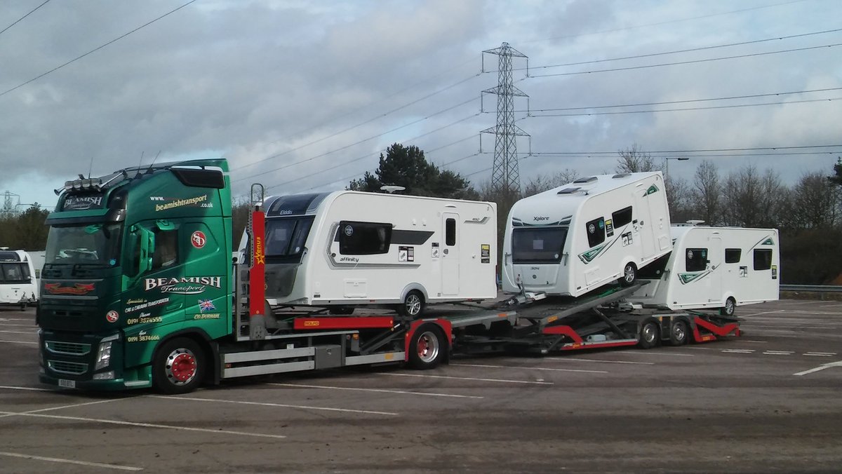 BeamishTransLtd's tweet photo. Wonderful shot of 3 units out of the @NECCaravanShow yesterday. Great load! #caravantransport #caravanmovers #motorhomes https://t.co/Jok73Me4kC