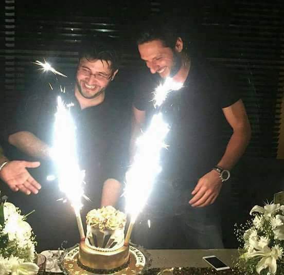                                          HAPPY BIRTHDAY OUR HERO SHAHID AFRIDI LALA               