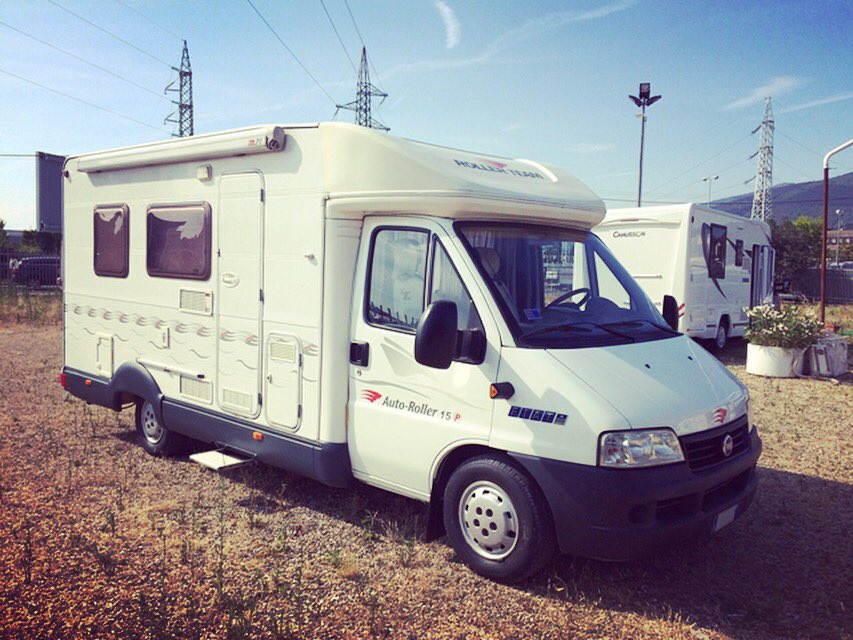 FlyCamper's tweet photo. Nuovo arrivo: #RollerTeam #Autoroller 15 P - #Camper #Semintegrale con letto alla #francese posteriore - #usato
https://t.co/IOv370CZJj https://t.co/TbQPr34XRx