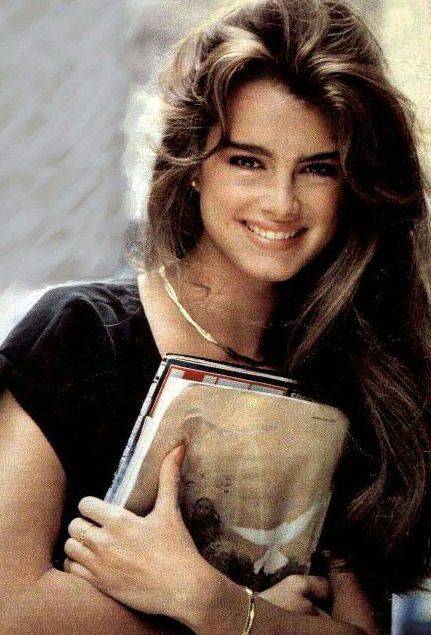 Sophia Clarke. (@bellicosestorm) on Twitter photo 