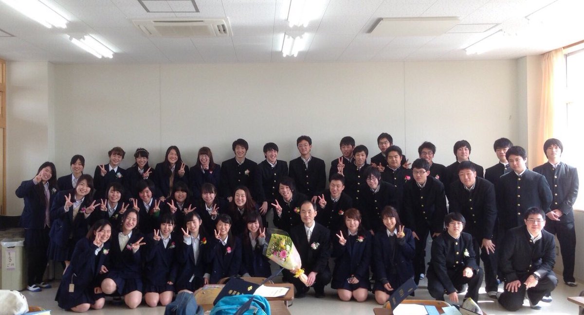 Yukari 3月1日追浜高校卒業 卒業したなんて信じられない 3年間を振り返ると楽しいことばっかりで嫌な思い出なんて１つもない 沢山の友達ができて かけがえのない仲間ができて 最高な 高校生活を送ることができた 追浜高校52期で本当によかったです