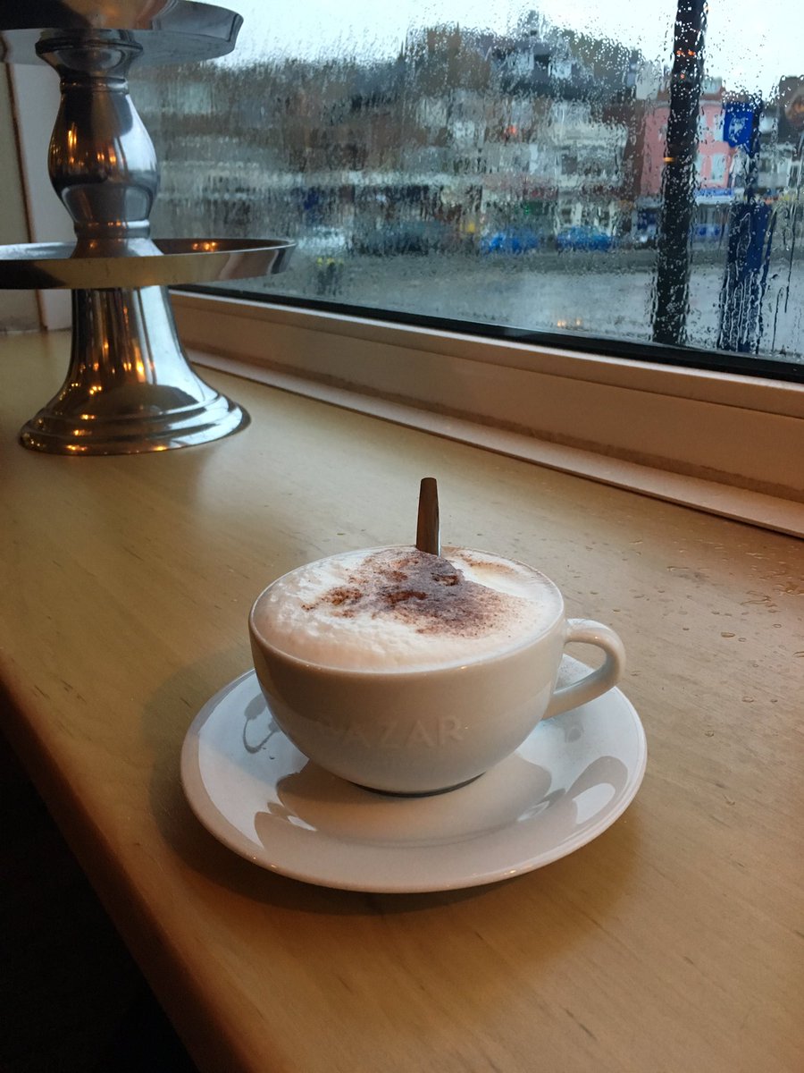 KimFeelders's tweet image. Goedemorgen! Wat een storm! Was een kort nachtje...... Koffie.... Veeeeel koffie vandaag! Fijne service @ProminentInn