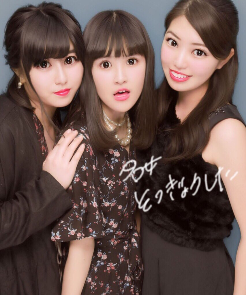 Sio1216's tweet photo. 謝恩会も楽しかった😆✨ https://t.co/Qo2kEfZVNt
