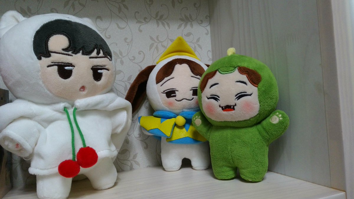 <a href="/940412_doll/">북후니</a>   북후니 20cm 잘받았습니다!  왼쪽얼굴에 솜이 뭉쳐서 마사지중입니다ㅎㅅㅎ 감사합니다😄