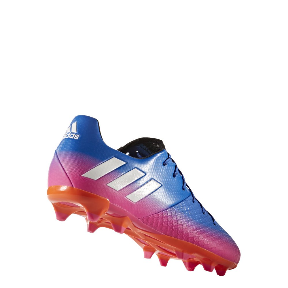 Pilka24's tweet photo. Wyjątkowa oferta. Nowy model korków piłkarskich adidas!
➡️ https://t.co/ZsIBP5b1BR https://t.co/AVmBsGfdqW