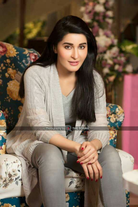 IamNehaKhan_'s tweet photo. #ShaistaLodhi #Interviwe #Magtheweekly
#Magazine #Cover
#PhotoShoot #Pakistan https://t.co/7RAMuHhnM4 https://t.co/6d8fn0AaP1