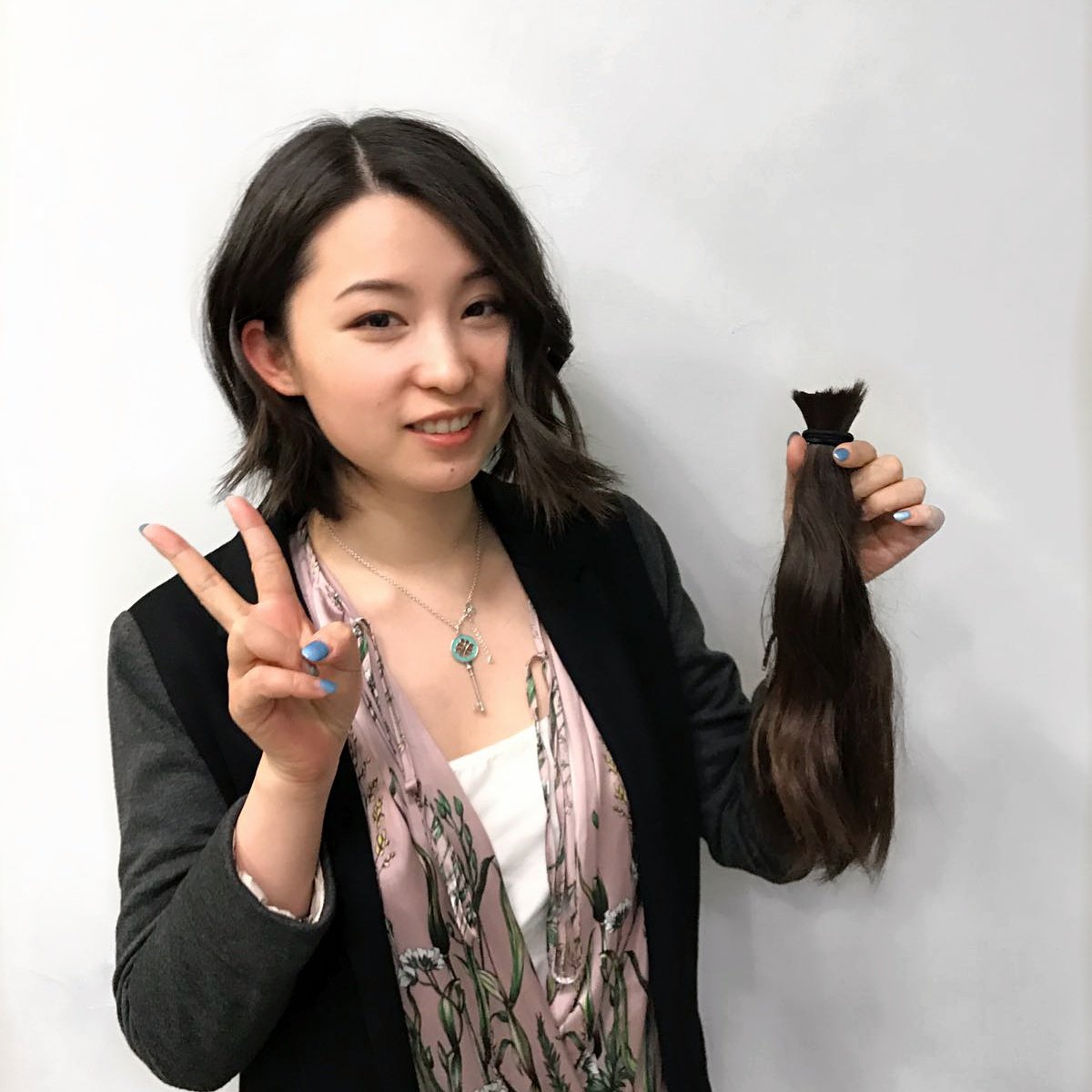 toniandguybath's tweet photo. We love our students! 
Major restyle for @yueyueyuefox by art director Emily 💇
Style using our #labelm tong

#hairinspo #restyle #toniandguy https://t.co/TaoMpPqNBe