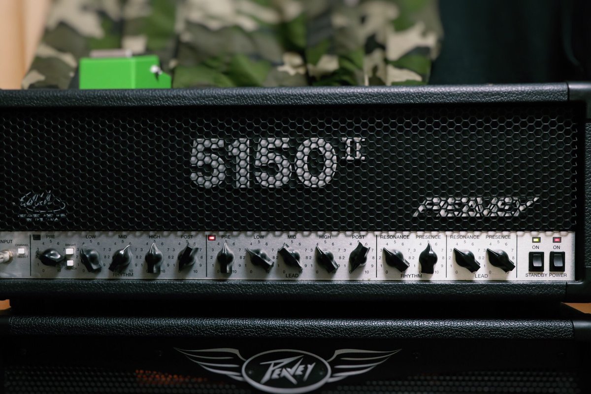 syou_epks's tweet photo. my new gear...
#peavey #5150ii https://t.co/LbKemsgVaa