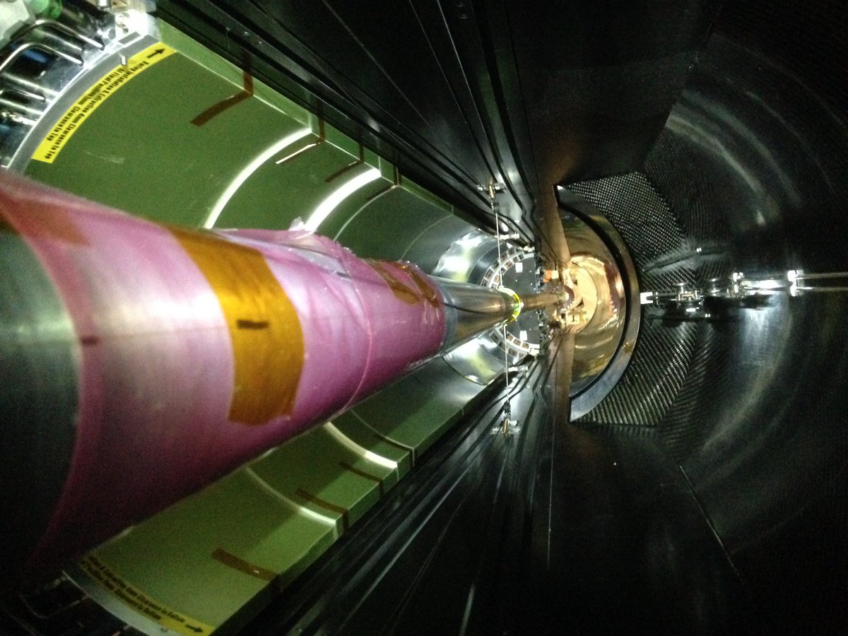 MH_ArtofScience's tweet photo. The Heart ❤️ of our Princess of Science the CMS Experiment! LHC interaction point at CERN P5 @CERNpress @ArtatCMS @CMSexperiment @cern_lhc https://t.co/zA3DVjQ5lS